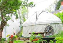 holiday-yurt-garden-wales